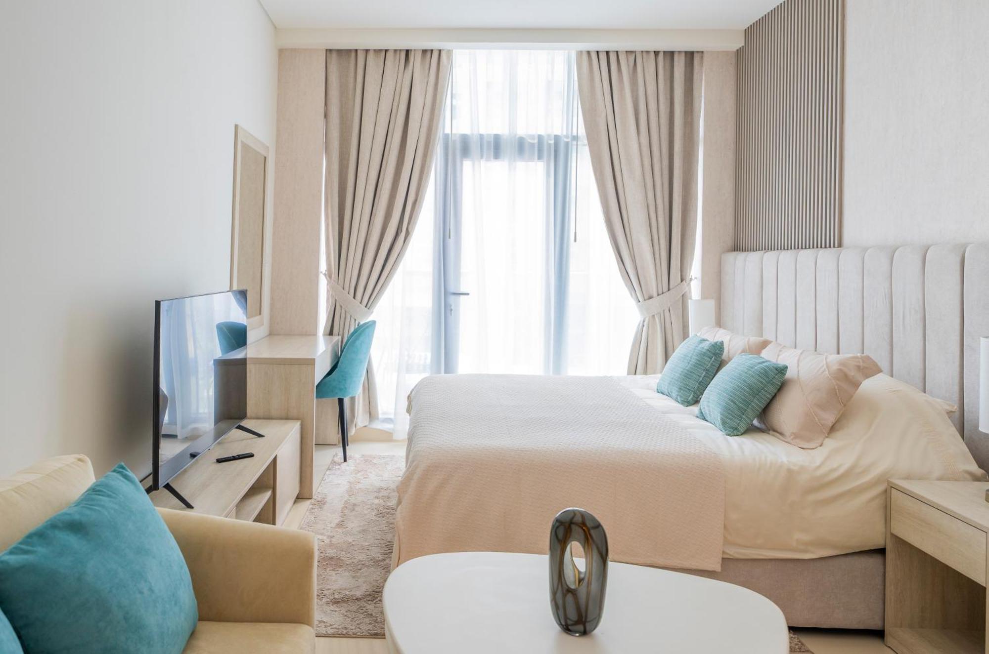 Studio With Pool And Private Beach Access On Palm Jumeirah Dubai Bagian luar foto