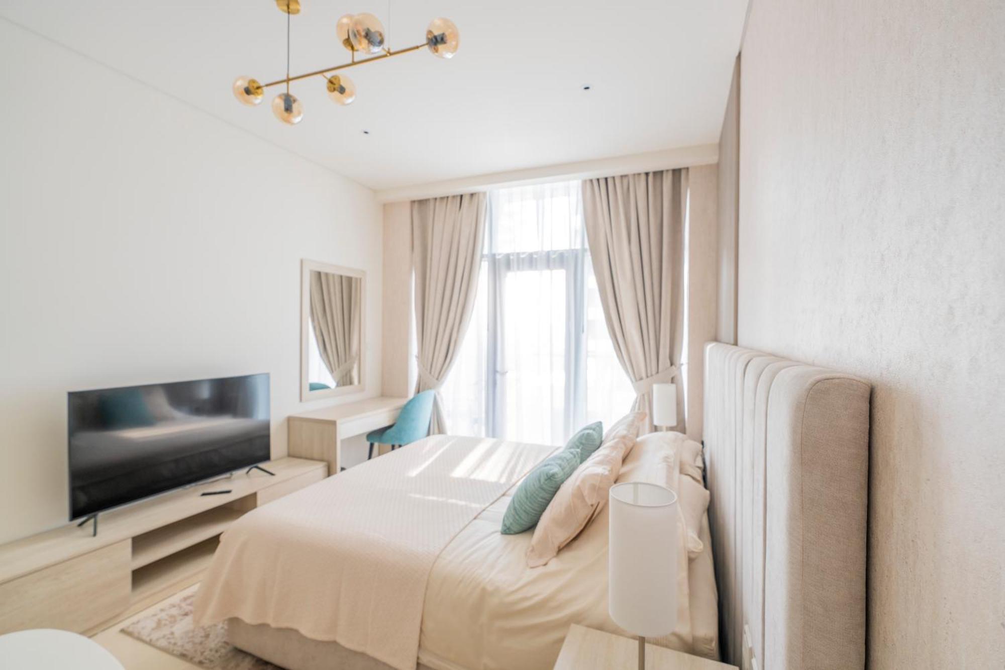 Studio With Pool And Private Beach Access On Palm Jumeirah Dubai Bagian luar foto