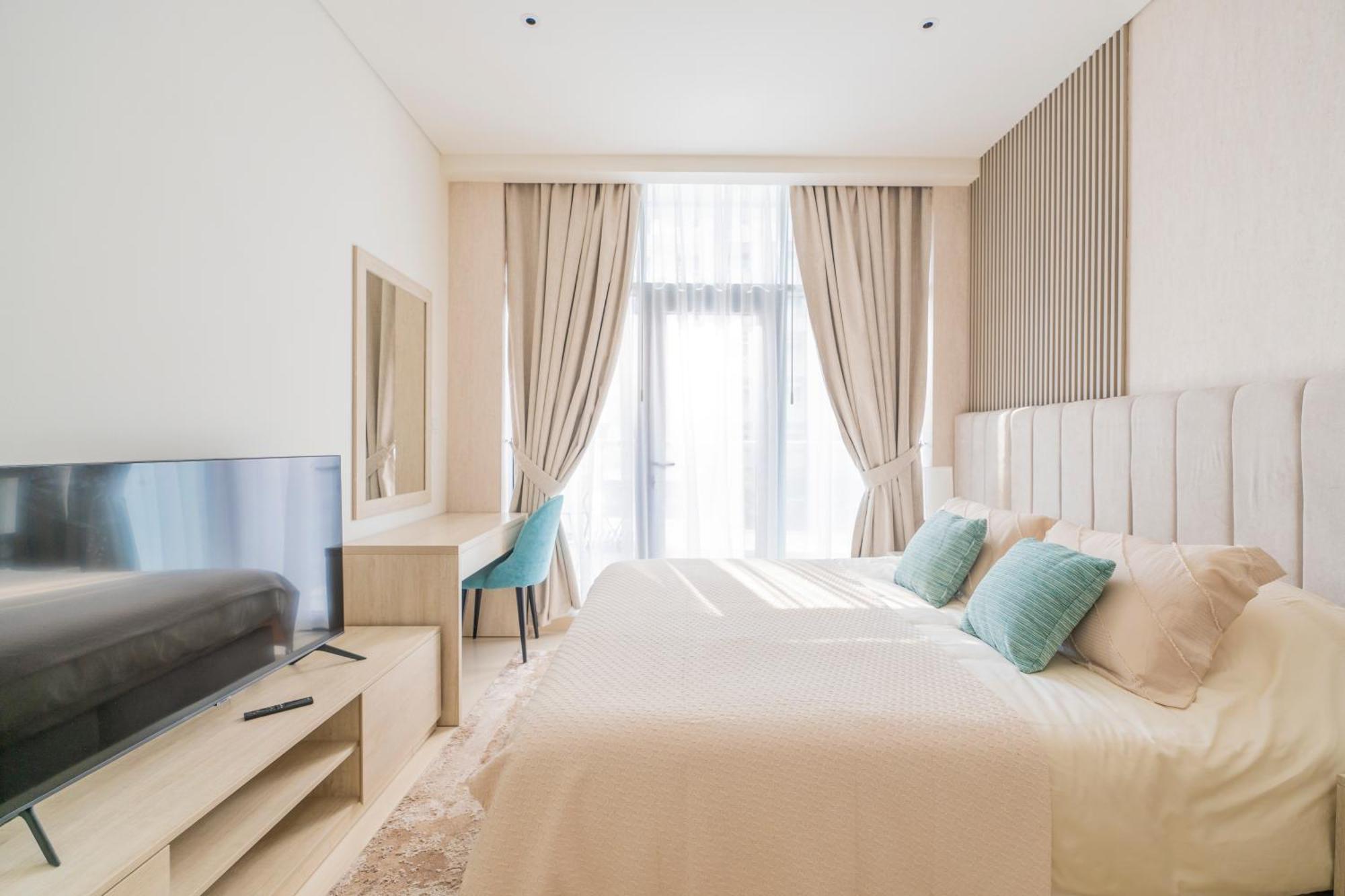 Studio With Pool And Private Beach Access On Palm Jumeirah Dubai Bagian luar foto