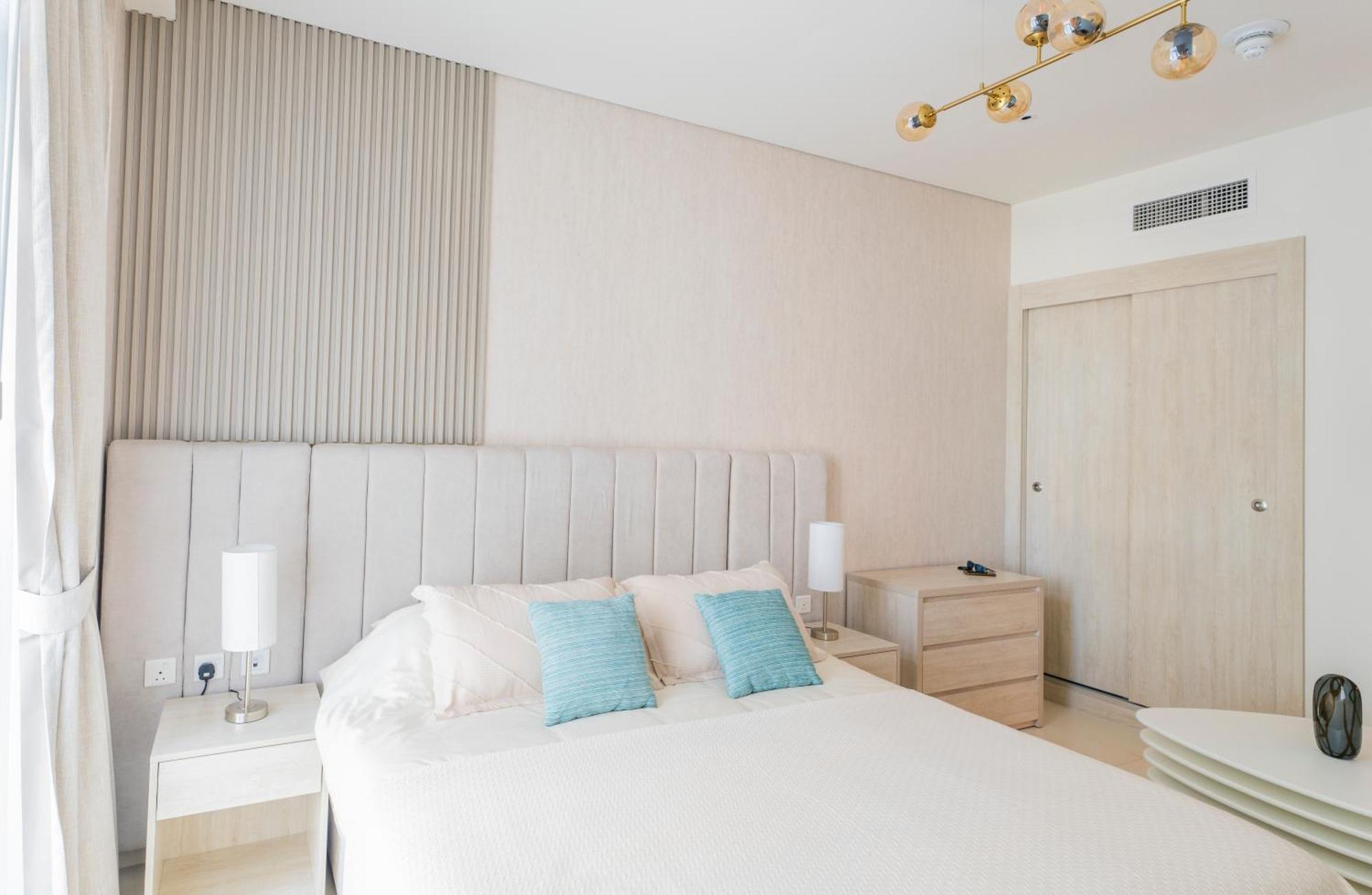 Studio With Pool And Private Beach Access On Palm Jumeirah Dubai Bagian luar foto