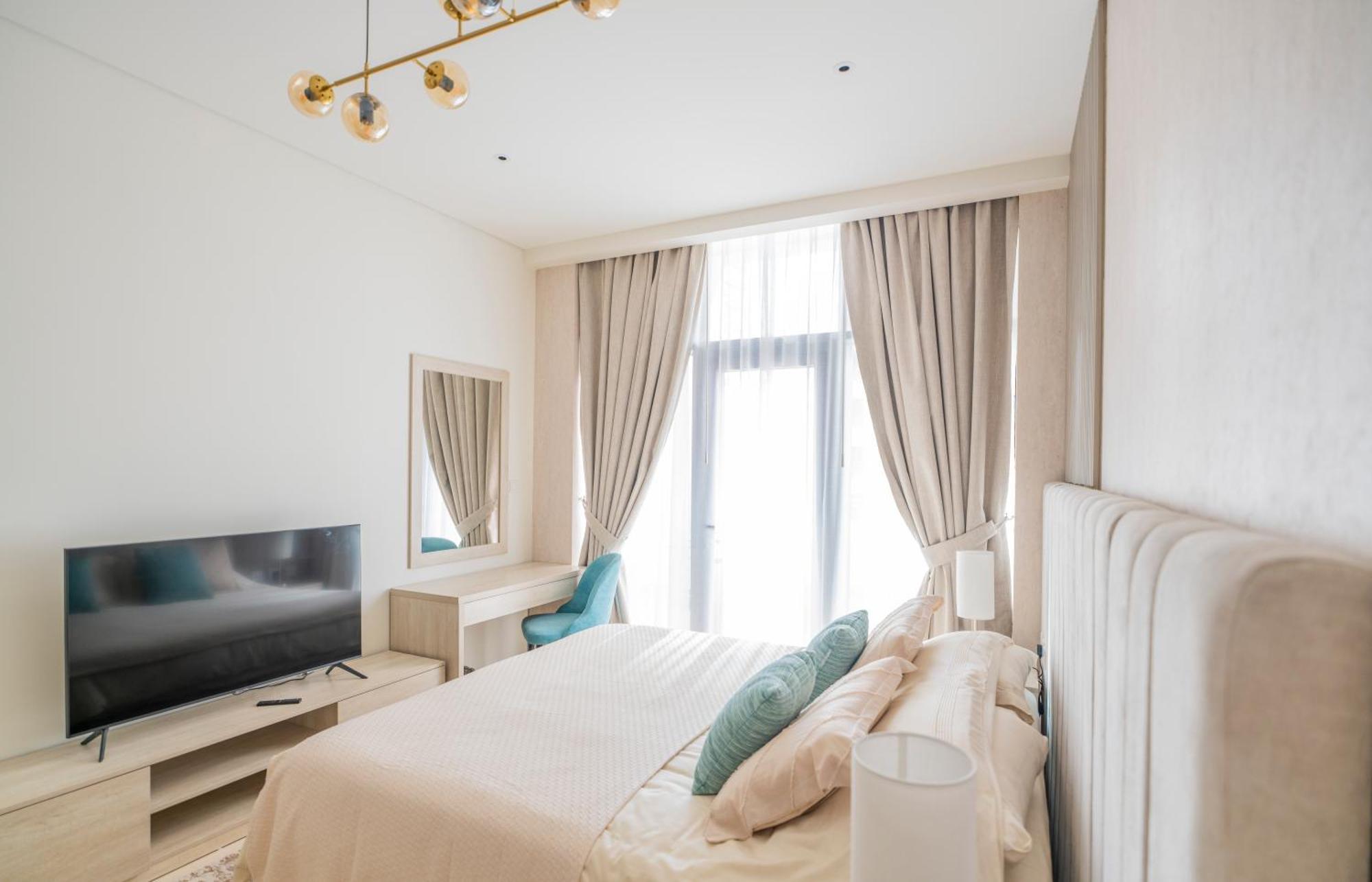 Studio With Pool And Private Beach Access On Palm Jumeirah Dubai Bagian luar foto