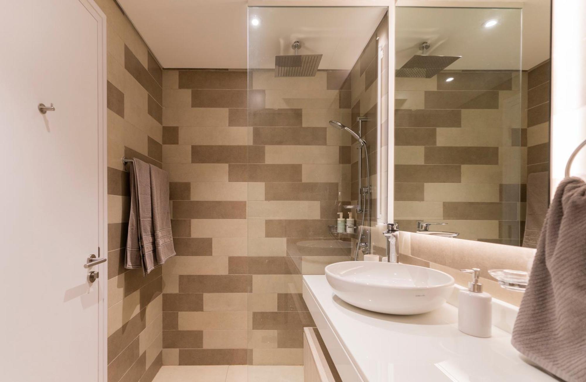 Studio With Pool And Private Beach Access On Palm Jumeirah Dubai Bagian luar foto